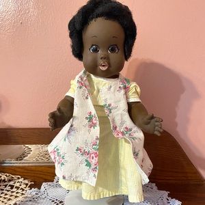 👧🏽 1968 Shindana Toy, Operation Bootstrap 13" Doll